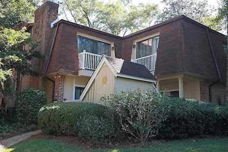 2965 Shamrock St N #34 Tallahassee, FL 32309
