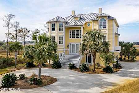3394 Turnbuckle Lane Southport, NC 28461