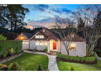 1665 SW Highland Pkwy Portland, OR 97221
