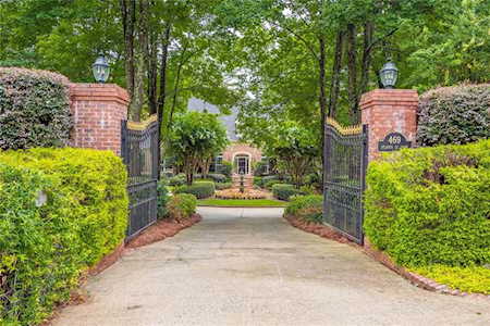 469 Atlanta Country Club Dr SE Marietta, GA 30067