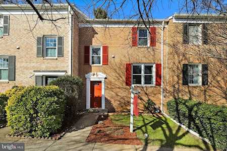 5514 Kendrick Ln Burke, VA 22015