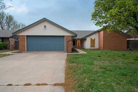 3010 NE Lancaster Ln Lawton, OK 73507