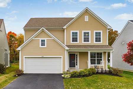 8601 Crooked Maple Drive Blacklick, OH 43004