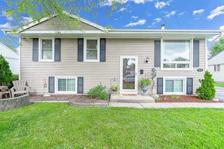 415 Garland Ave Romeoville, IL 60446