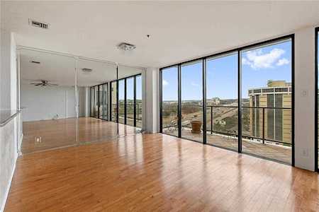 40 N Interstate 35 Highway #10D4 Austin, TX 78701