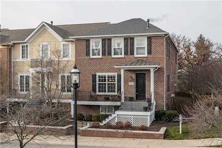 100 Manchester Dr Zionsville, IN 46077