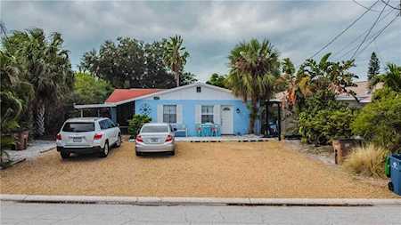 2306 Bay Blvd Indian Rocks Beach, FL 33785