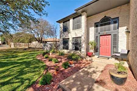 6004 San Paublo CT Austin, TX 78749