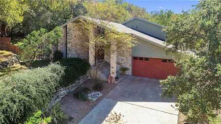 2807 Rockingham DR Austin, TX 78704