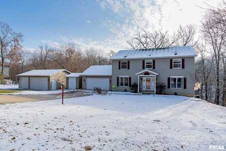 13009 82nd Ave Blue Grass, IA 52726