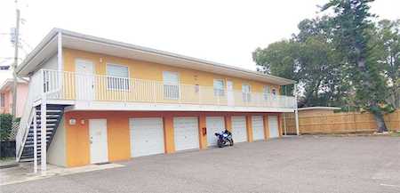 119 Evergreen Ave #201 Clearwater, FL 33755