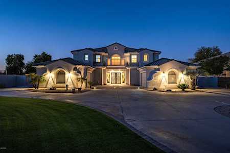 2822 E Clifton Court Gilbert, AZ 85295