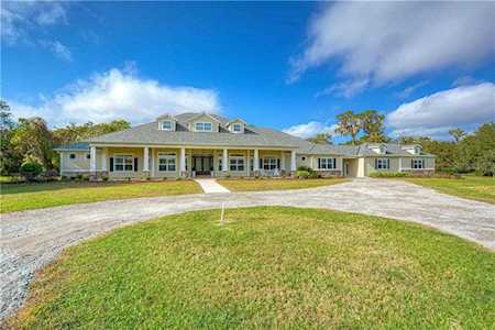 12717 Mannhurst Oak Ln Lithia, FL 33547