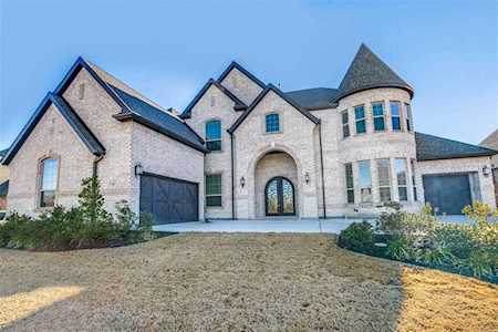 713 Strauss Colleyville, TX 76034