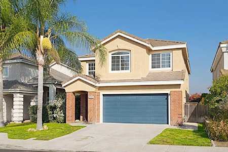 14085 Via Corsini San Diego, CA 92128