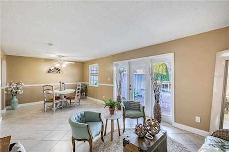 4827 Coquina Key Dr SE #A St Petersburg, FL 33705