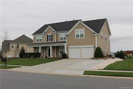 7187 Streamhaven Dr Harrisburg, NC 28075