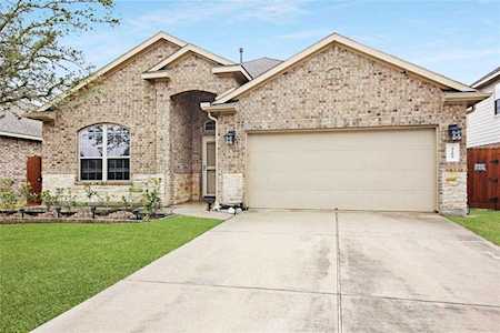 3205 Granite Gate Ln Dickinson, TX 77539
