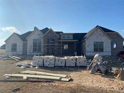 6737 LAKEVIEW Drive Mckinney, TX 75071