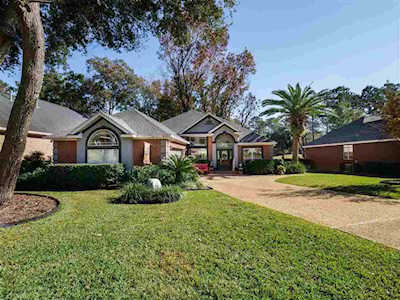 9043 Eagles Ridge Dr Tallahassee, FL 32312