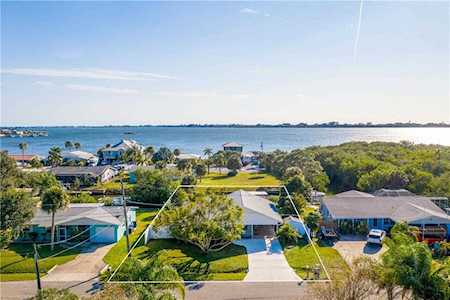 949 Stewart St Englewood, FL 34223