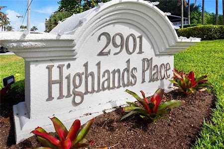 2901 S Ocean Blvd #801 Highland Beach, FL 33487