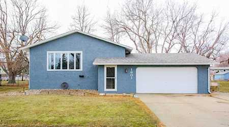 1601 S Cameo Way Sioux Falls, SD 57105