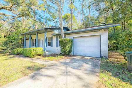 2327 Vincent Dr Tallahassee, FL 32303