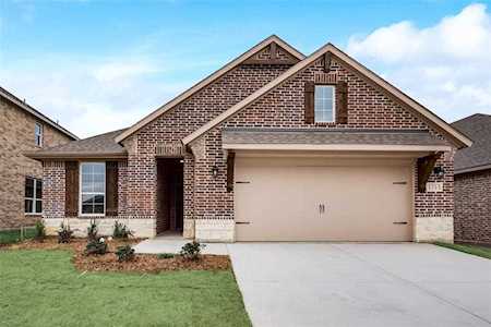 1713 Rio Secco Drive Fort Worth, TX 76131
