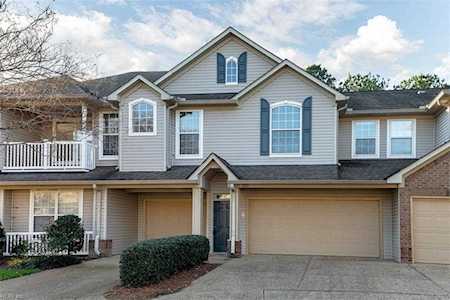 1047 Grand Oak Ln Virginia Beach, VA 23455