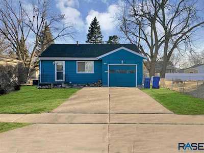 119 W 41St St Sioux Falls, SD 57105