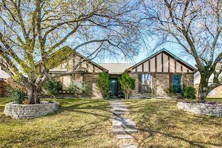 267 Barclay Avenue Coppell, TX 75019