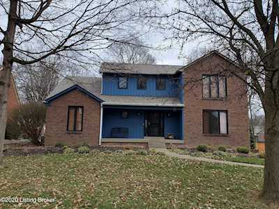 803 Foxgate Rd Louisville, KY 40223