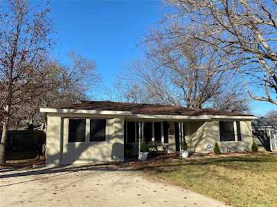 5901 Circular Drive North Richland Hills, TX 76117