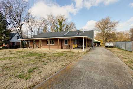 1003 Calvert St Nashville, TN 37216