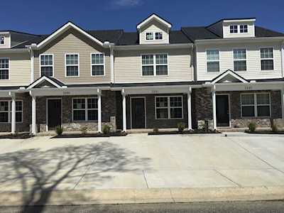 2101 Downstream Dr Unit 17 Ashland City, TN 37015