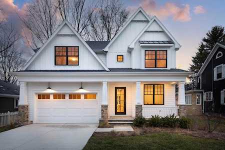 361 S Columbia St Naperville, IL 60540