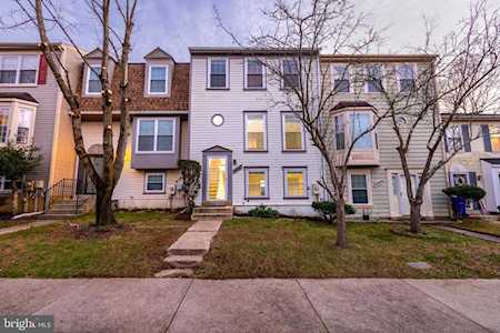 14947 London Ln Bowie, MD 20715