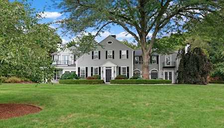 10 Martins Ln Hingham, MA 02043