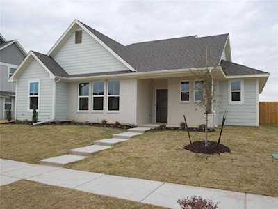 109 King Arthur Court Glen Rose, TX 76043