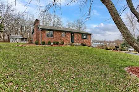 648 Hillcrest Dr Westfield, IN 46074
