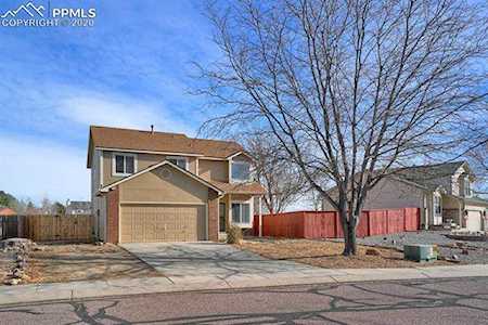 1476 Canoe Creek Drive Colorado Springs, CO 80906
