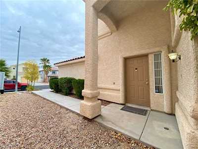 3313 Salmon Creek Dr Las Vegas, NV 89129
