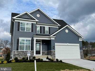 722 North Channel Dr Glen Burnie, MD 21060