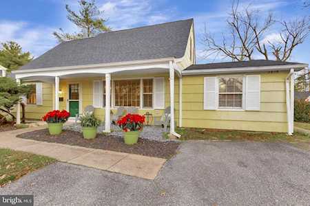 2615 Kenhill Dr Bowie, MD 20715