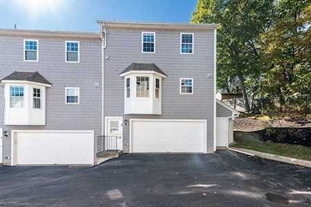 12 Ricciuti Dr #8 Quincy, MA 02169