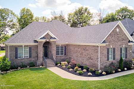 17219 Shakes Creek Dr Fisherville, KY 40023