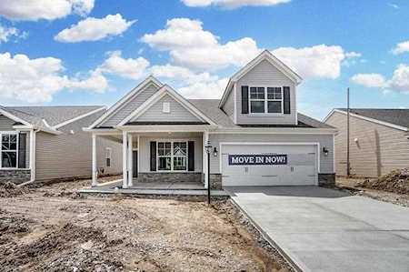 218 Woodland Sky Drive Pataskala, OH 43062