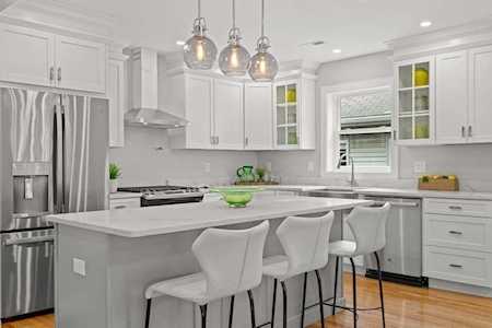 26 Francis St #1 Belmont, MA 02478