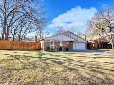 2329 Hummingbird Trail Grapevine, TX 76051